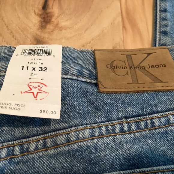 Calvin Klein jeans - new with tags - Picture 3 of 9